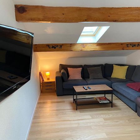 Les Cypres Apartment Enveitg Bagian luar foto