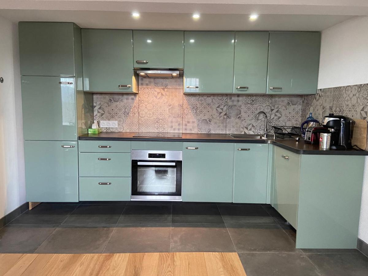 Les Cypres Apartment Enveitg Bagian luar foto