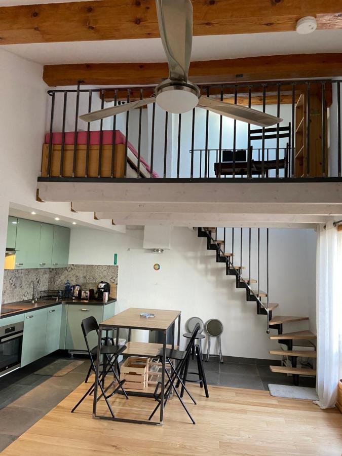 Les Cypres Apartment Enveitg Bagian luar foto